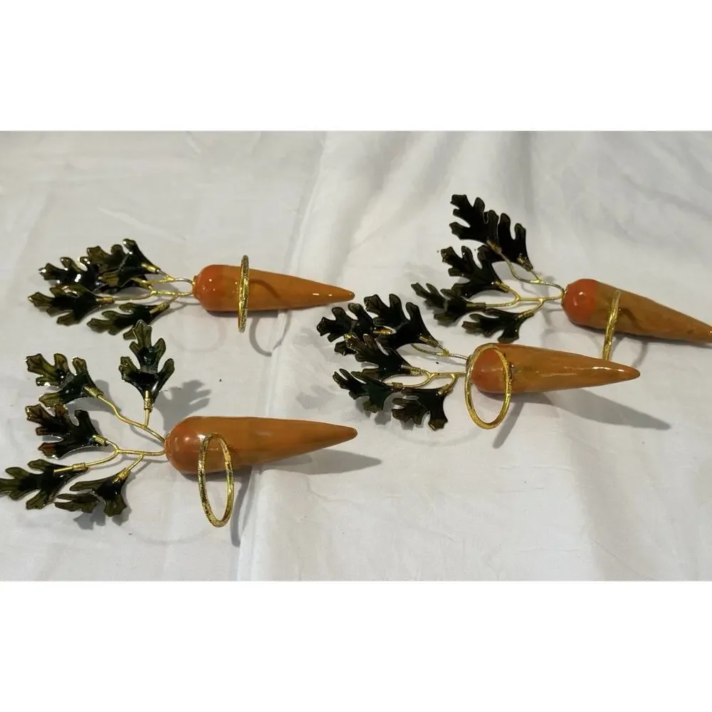 Metal Painted Enamel Carrot Napkin Rings Set of 4 Table Decor